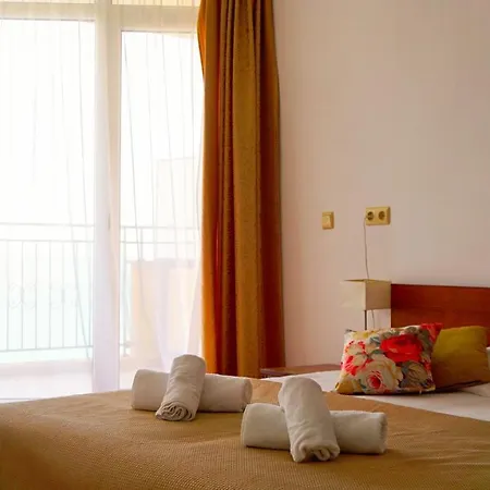 мидия на първа линия - Midia First Line Aheloy