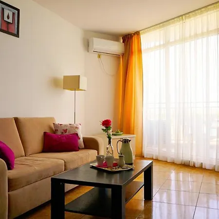 мидия на първа линия - Midia First Line Aheloy