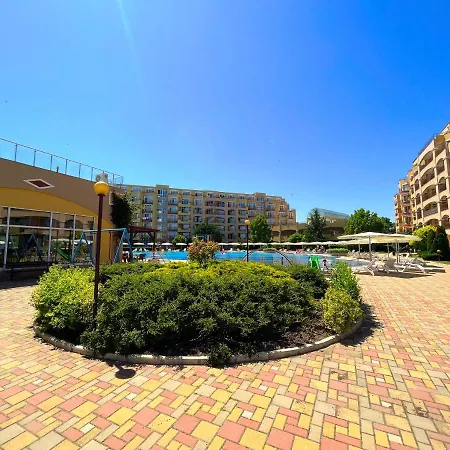 мидия на първа линия - Midia First Line *