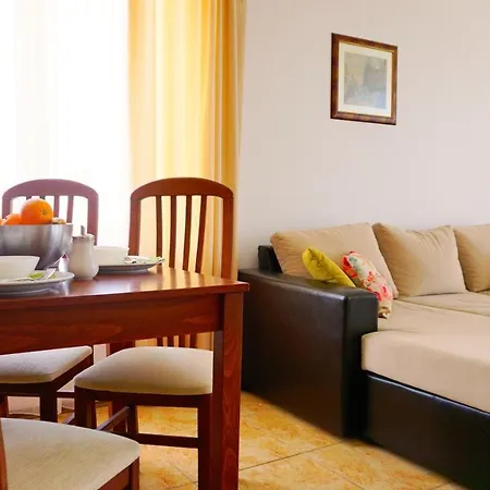 мидия на първа линия - Midia First Line Aheloy