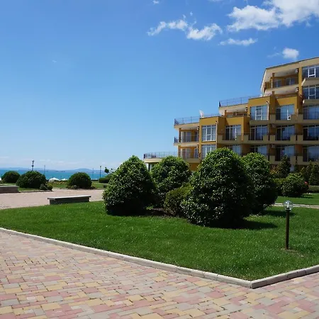 Lejlighed мидия на първа линия - Midia First Line