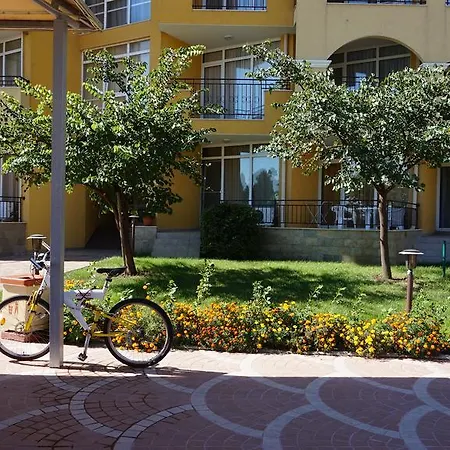 Lejlighed мидия на първа линия - Midia First Line