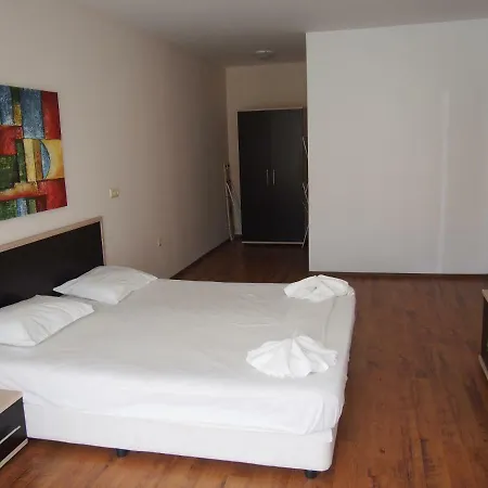 мидия на първа линия - Midia First Line Apartamento Aheloy