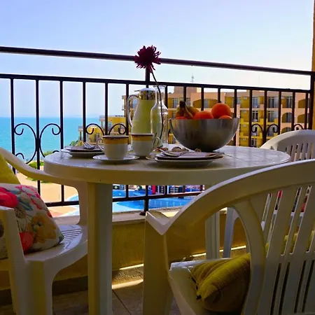 мидия на първа линия - Midia First Line Aheloy