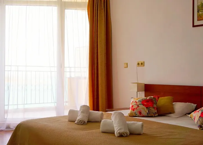 мидия на първа линия - Midia First Line Aheloy