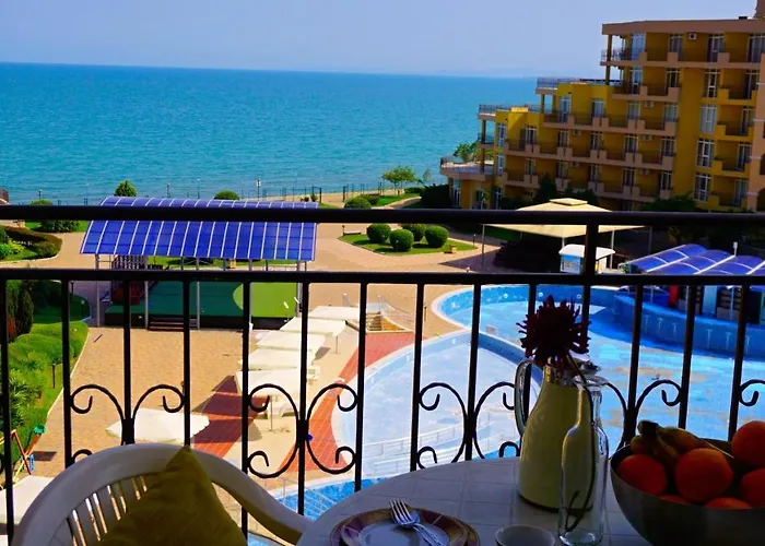 мидия на първа линия - Midia First Line Appartement *