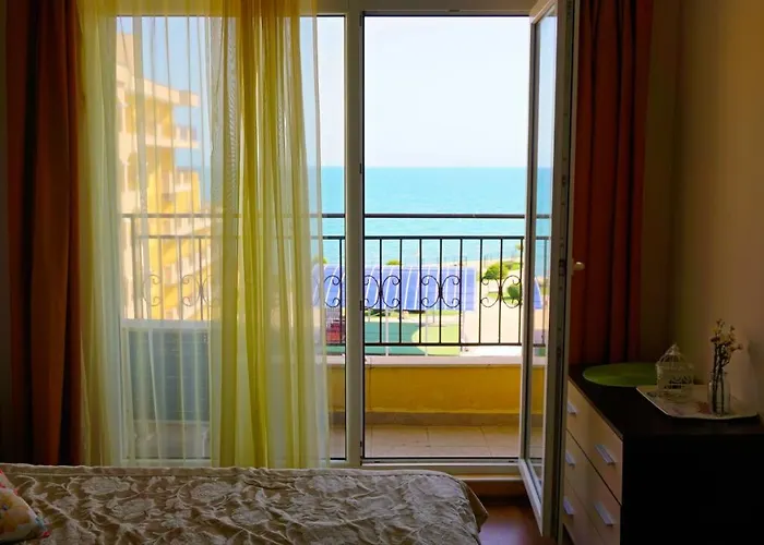 мидия на първа линия - Midia First Line * Aheloy